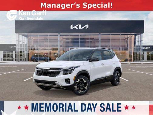Clear White/Black Roof 2026 Kia Seltos S