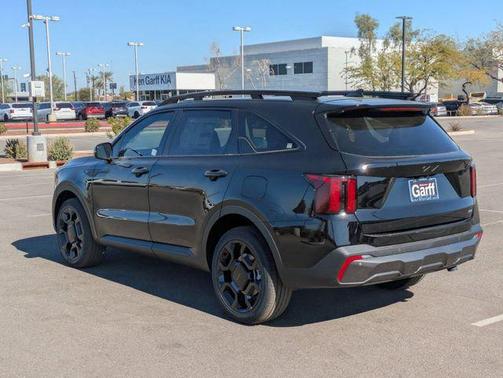 Ebony Black 2025 Kia Sorento EX