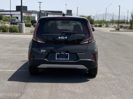 2025 Kia Soul LX