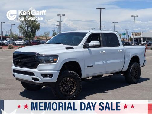 Bright White Clearcoat 2020 RAM 1500 Big Horn/Lone Star