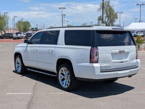 2020 GMC Yukon XL SLT