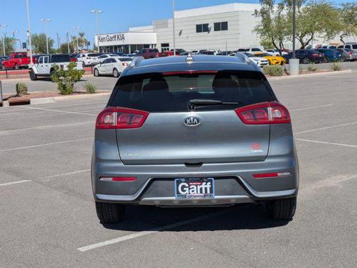 2017 Kia Niro LX