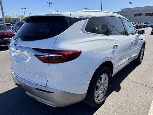 2020 Buick Enclave AWD Essence