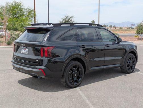 2024 Kia Sorento EX