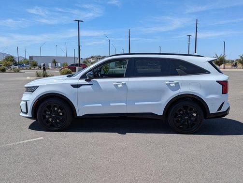 2022 Kia Sorento SX