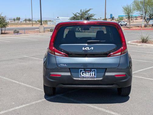 2022 Kia Soul LX