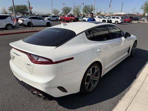 2021 Kia Stinger GT1