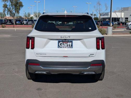 2025 Kia Sorento Plug-In Hybrid EX