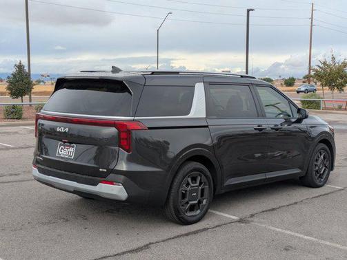 2025 Kia Carnival Hybrid EX