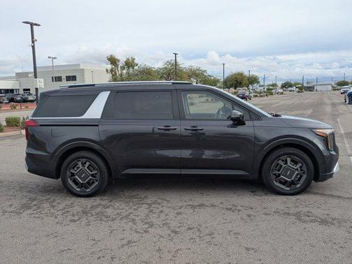 2025 Kia Carnival Hybrid EX