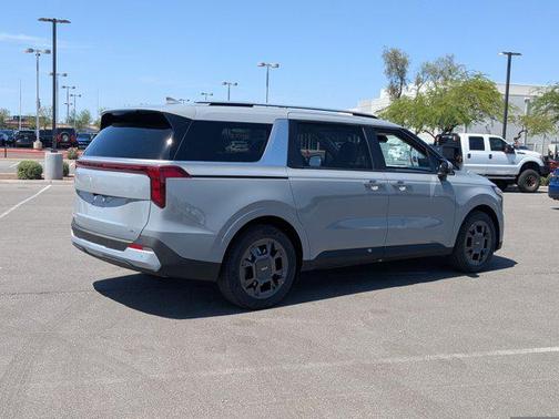 2025 Kia Carnival Hybrid EX