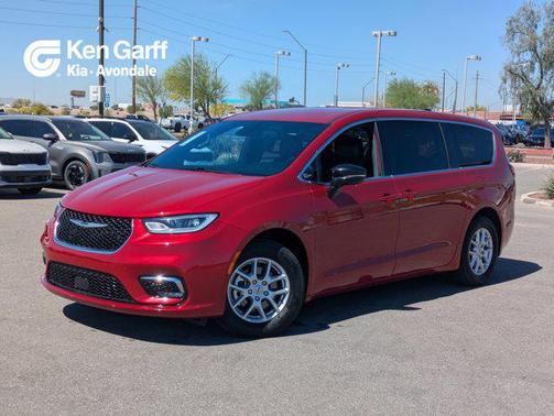 2025 Chrysler Pacifica L