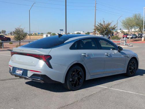 2026 Kia K5 GT-Line