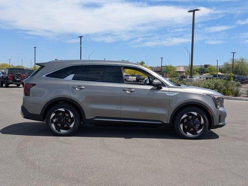 2025 Kia Sorento Hybrid EX