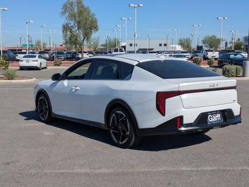2025 Kia K4 GT-Line