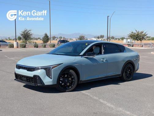 2025 Kia K4 GT-Line Turbo