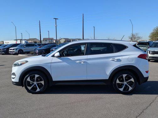 2016 Hyundai TUCSON Sport