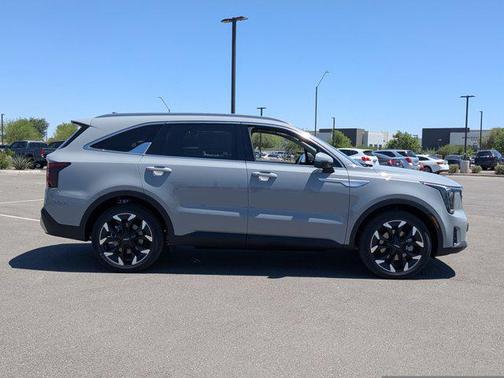 2025 Kia Sorento EX