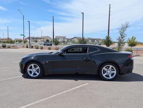 2019 Chevrolet Camaro 1LT
