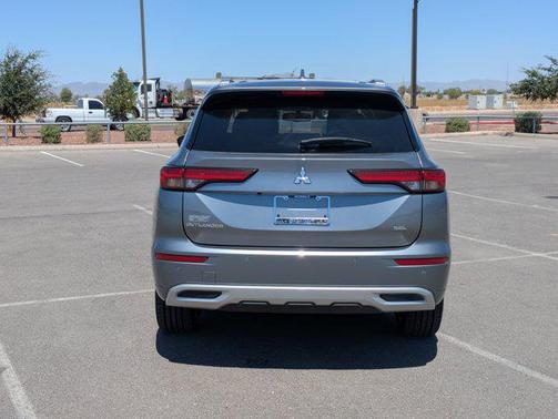 2023 Mitsubishi Outlander SEL 2.5 2WD