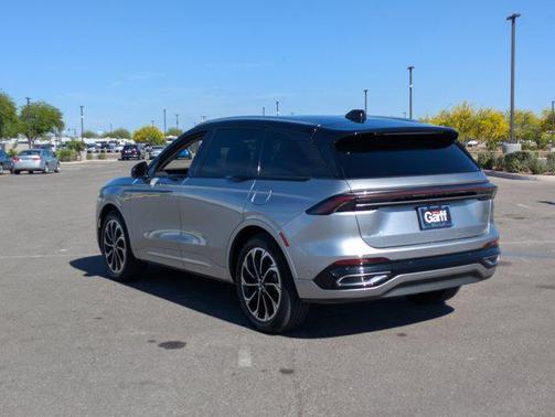 2024 Lincoln Nautilus Reserve