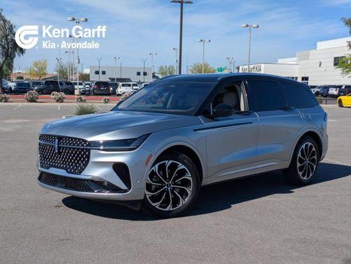 2024 Lincoln Nautilus Reserve