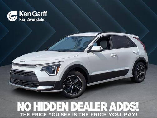 Snow White Pearl 2026 Kia Niro EX