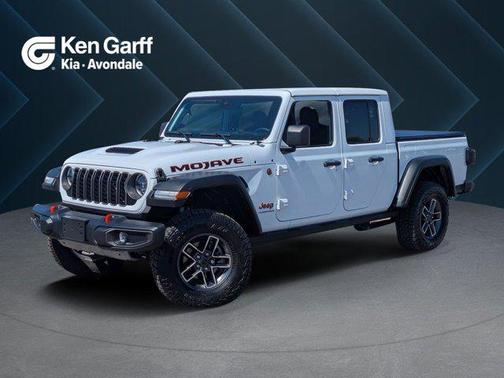 Bright White Clearcoat 2025 Jeep Gladiator Mojave 4x4