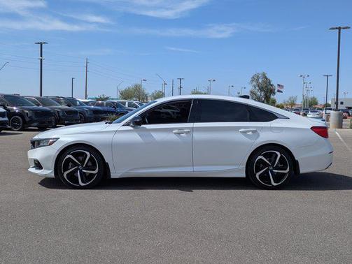 Black 2022 Honda Accord Sport SE 1.5T
