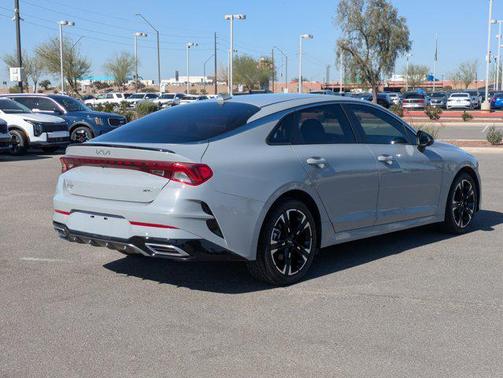 2024 Kia K5 GT-Line