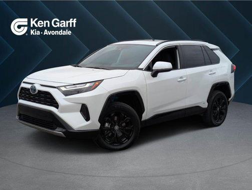 2024 Toyota RAV4 Hybrid SE