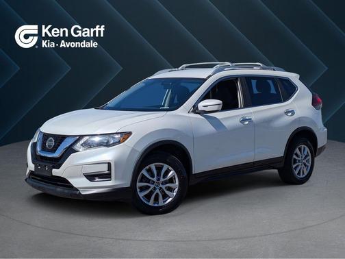 Pearl White 2018 Nissan Rogue SV