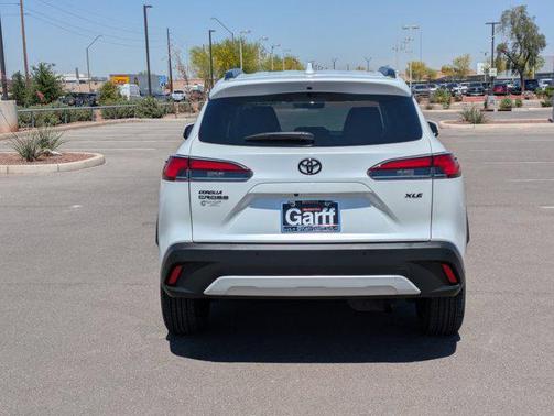 2022 Toyota Corolla Cross XLE