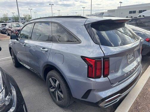 2022 Kia Sorento S