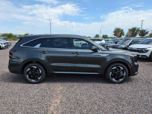 2025 Kia Sorento Plug-In Hybrid SX Prestige