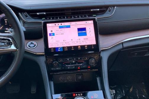 2025 Jeep Grand Cherokee L Summit
