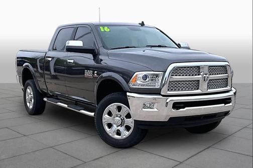 Granite Crystal Metallic Clearcoat 2016 RAM 2500 Laramie