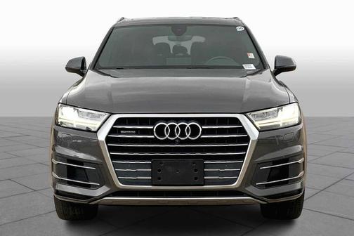 2019 Audi Q7 45 Premium Plus