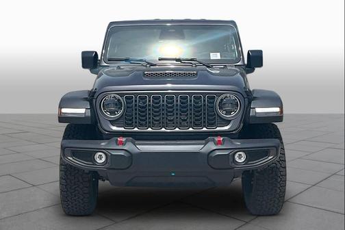 Granite Crystal Metallic Clearcoat 2026 Jeep Wrangler Rubicon