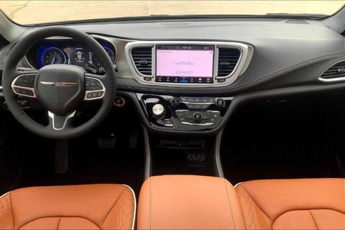 2025 Chrysler Pacifica Pinnacle