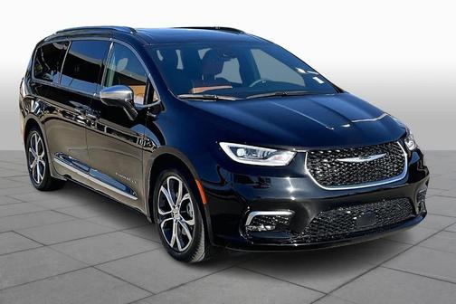 2024 Chrysler Pacifica Pinnacle