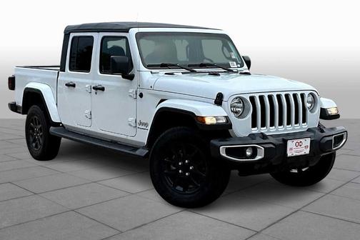 2023 Jeep Gladiator Overland