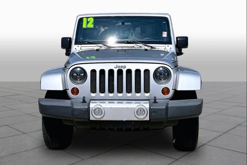 Bright Silver Metallic Clearcoat 2012 Jeep Wrangler Sahara