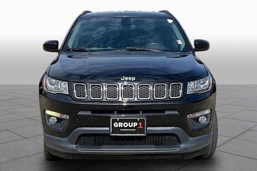 Diamond Black 2018 Jeep Compass Latitude