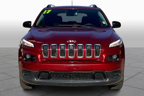2017 Jeep Cherokee Sport
