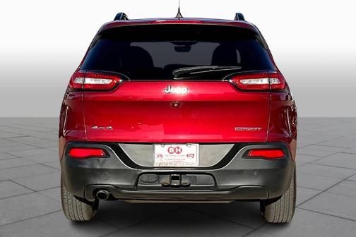 2017 Jeep Cherokee Sport