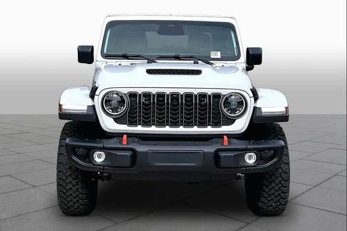 Bright White Clearcoat 2026 Jeep Gladiator Mojave X 4x4
