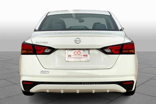 2022 Nissan Altima 2.5 S