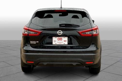 2022 Nissan Rogue Sport S