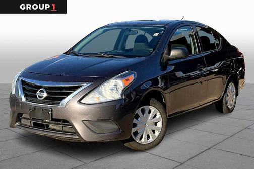 2015 Nissan Versa 1.6 S+
